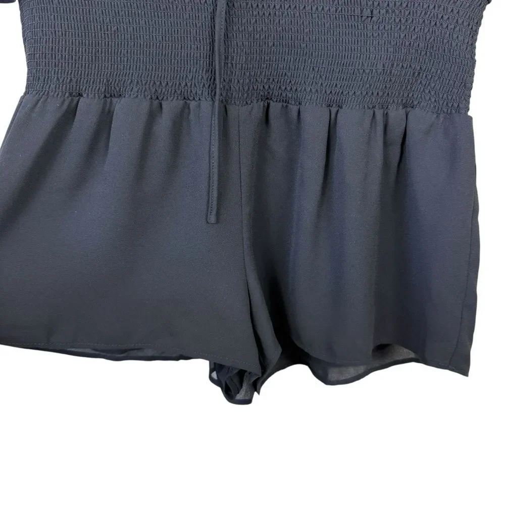 Chelsea28 Black V Neck Lace Up Bell Sleeve Shorts Romper Women's Size XS